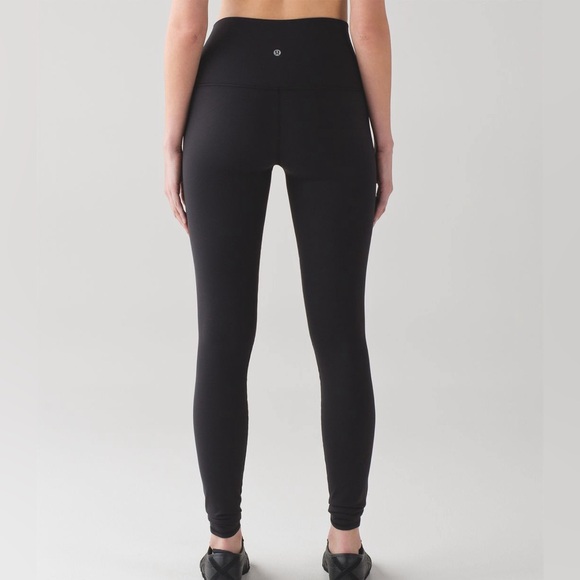 lululemon athletica Pants - Lululemon Wunder Under 28” HR Legging